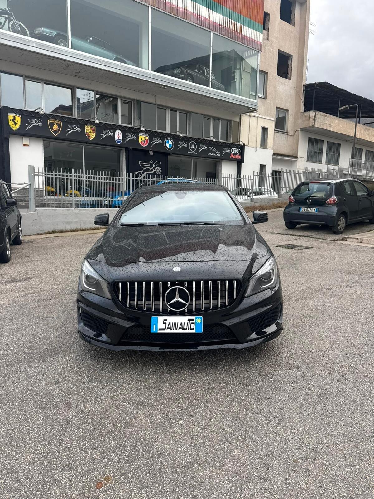 Mercedes-benz CLA 220 berlina d Automatic Premium amg Garanzia