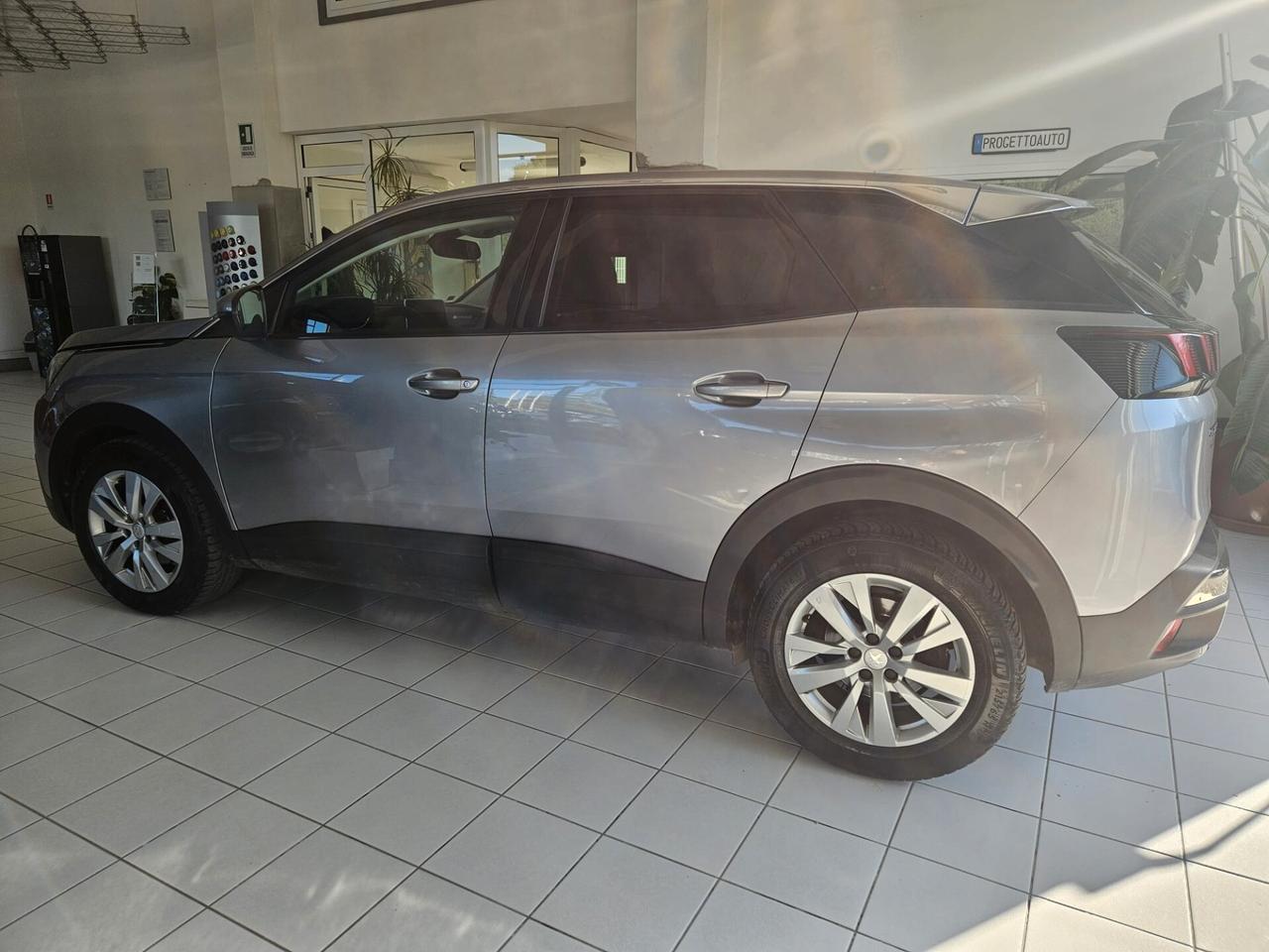 Peugeot 3008 BlueHDi 130 S&S Allure