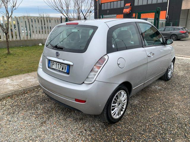 LANCIA Ypsilon 1.2 Modamilano