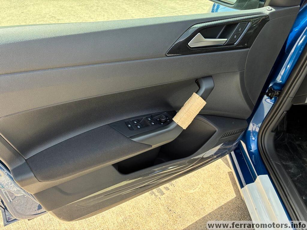 Volkswagen Polo 1.0 TSI Style km0 a 189 euro al mese