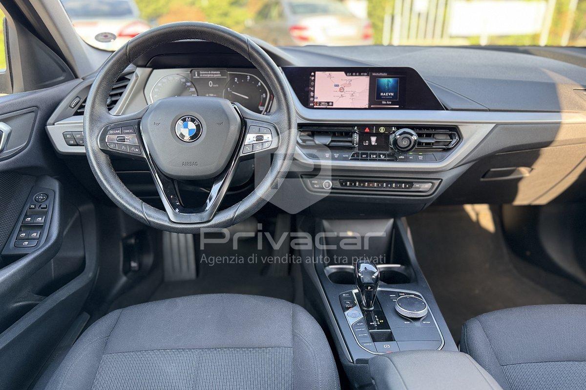 BMW 116d 5p. Business Advantage