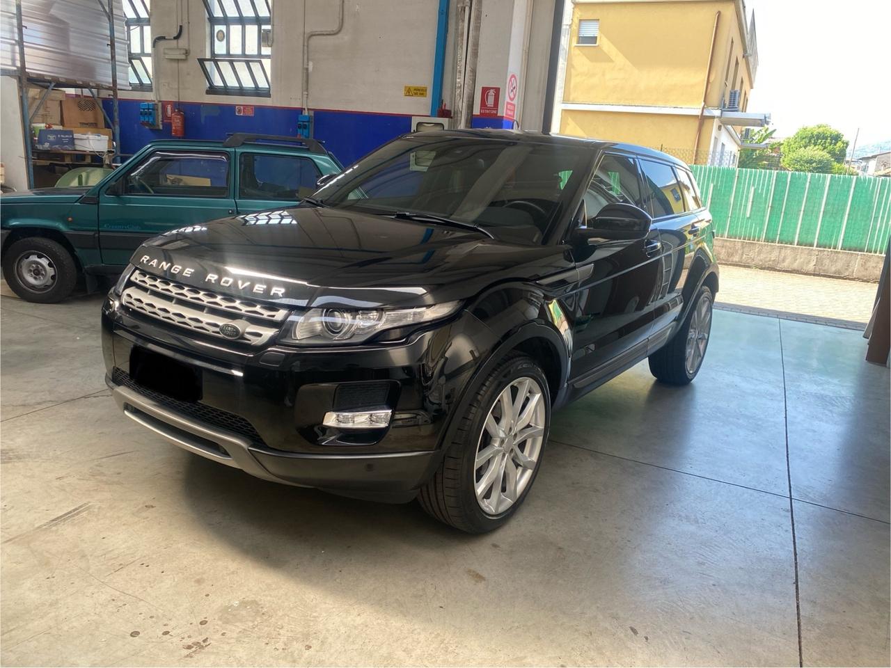 Land Rover Range Evoque 2.2 TD4 5p. Pure Tech Pack