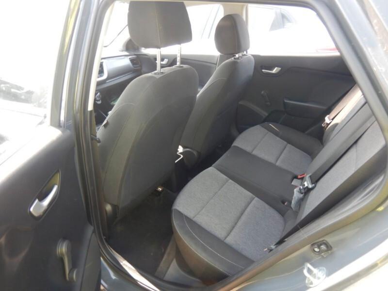 Kia Stonic 1.2 DPI Urban / NEOPATENTATI