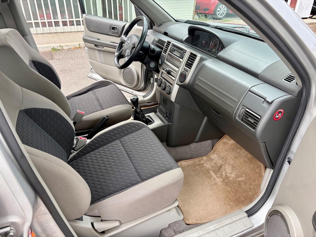 Nissan X-Trail 2.2 dCi Elegance PERFETTA