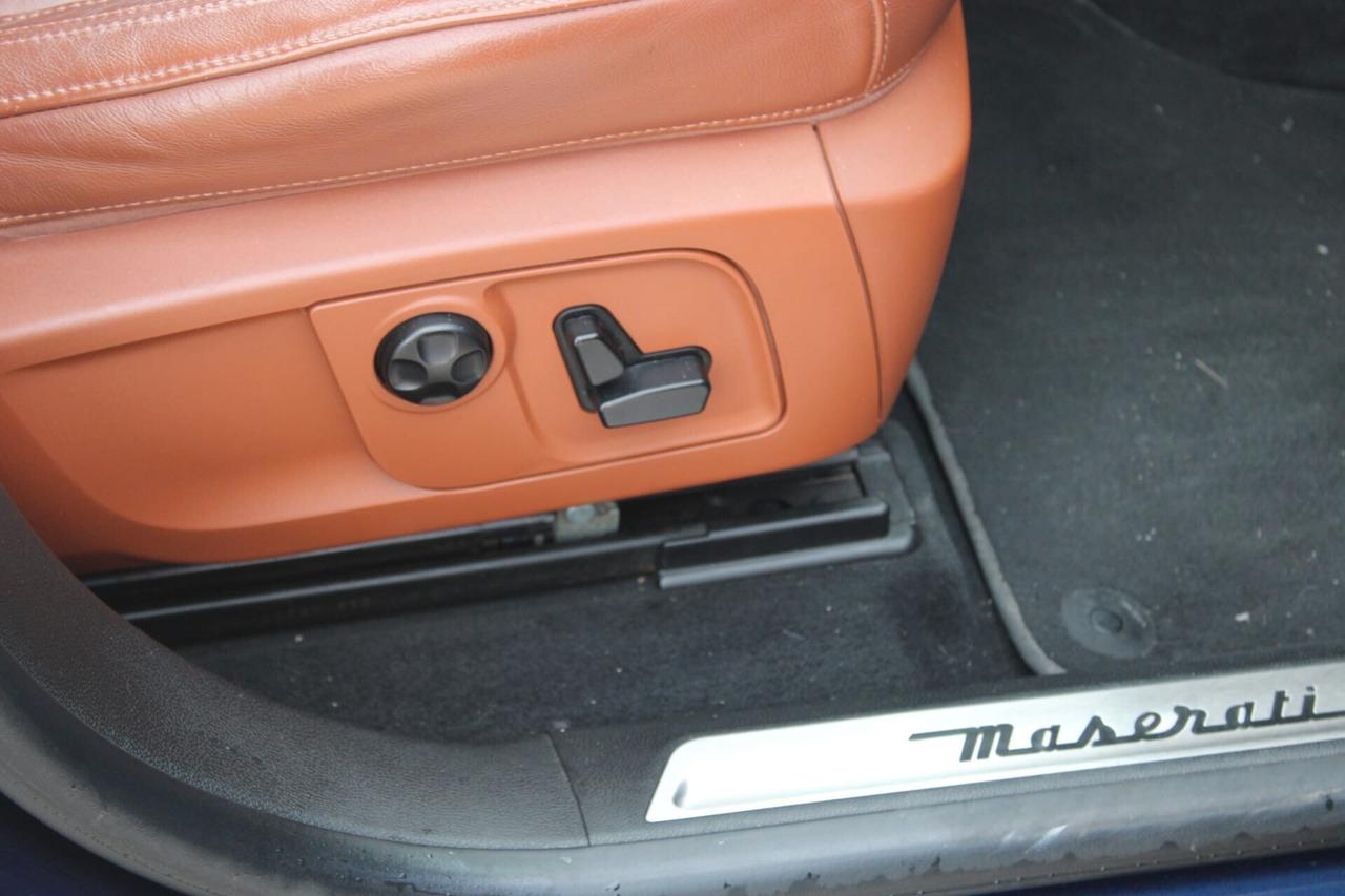 Maserati Levante V6 Diesel 275 CV AWD