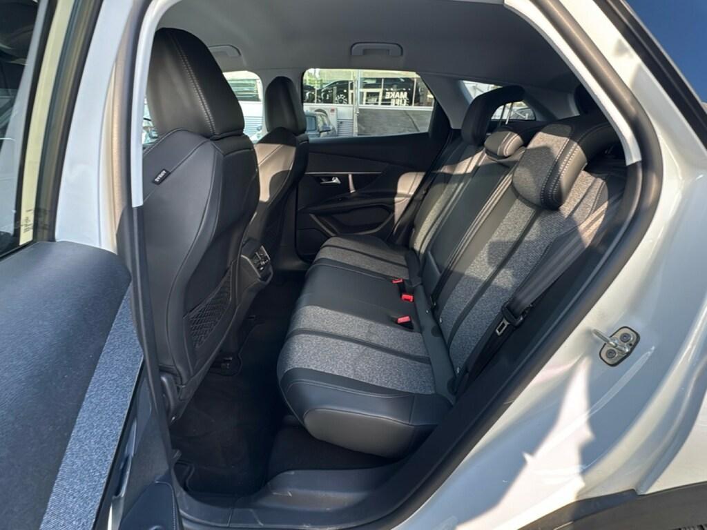 Peugeot 3008 1.5 BlueHDi Allure