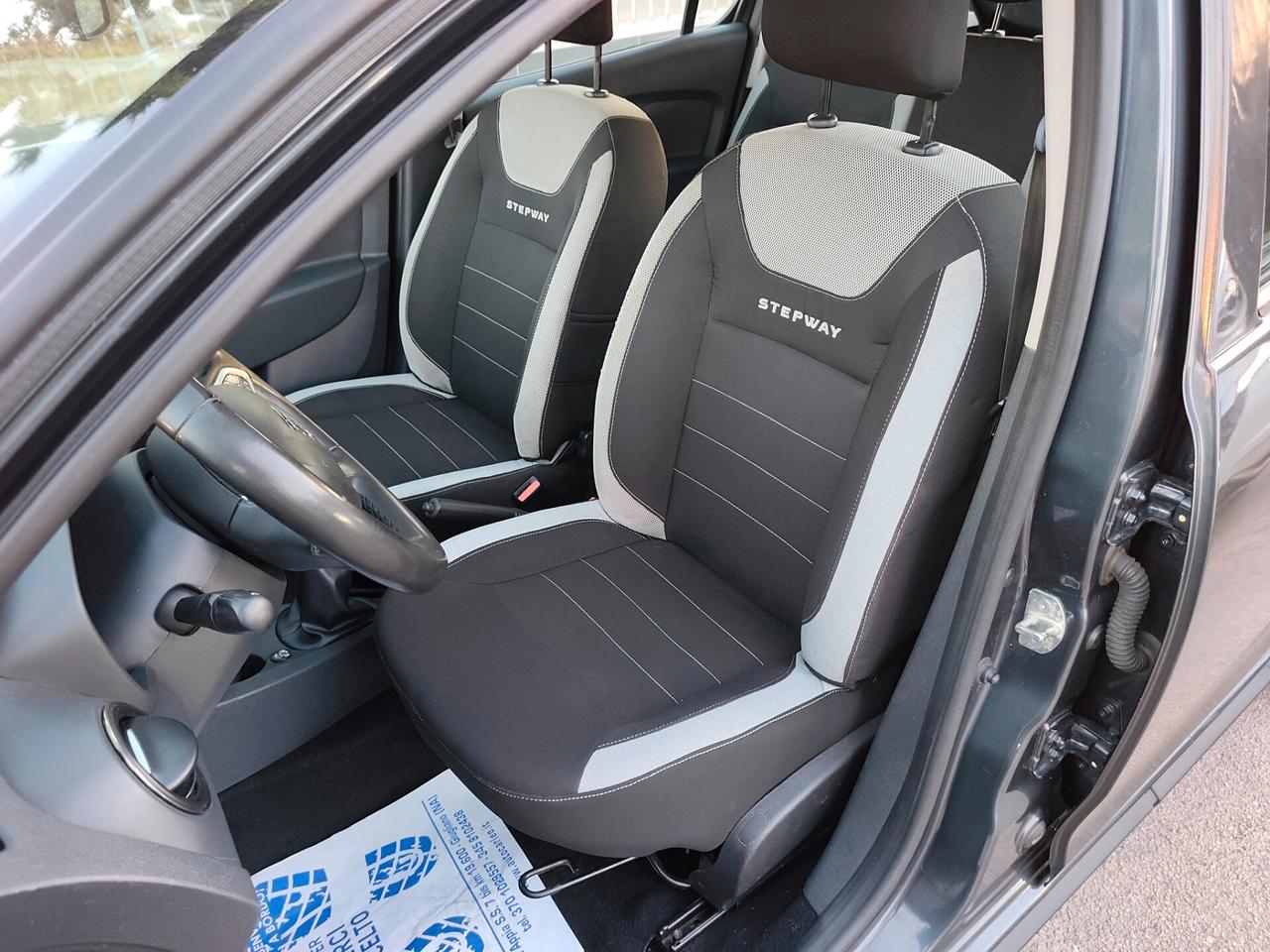 Dacia Sandero Stepway 1.0 BENZINA E GPL DI SERIE