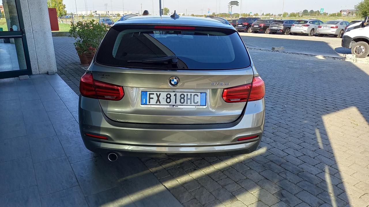 Bmw 318 318d Touring Business Advantage aut.