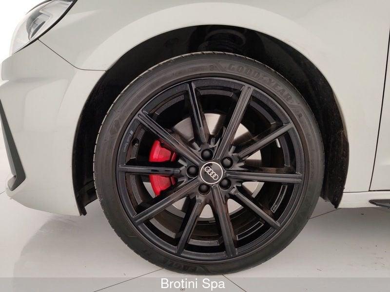Audi A1 A1 SPB 40 TFSI S tronic Identity Black