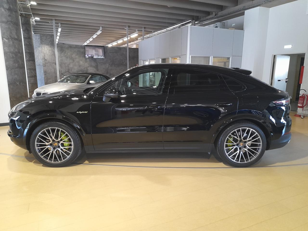 Porsche Cayenne Coupé 3.0 V6 E-Hybrid