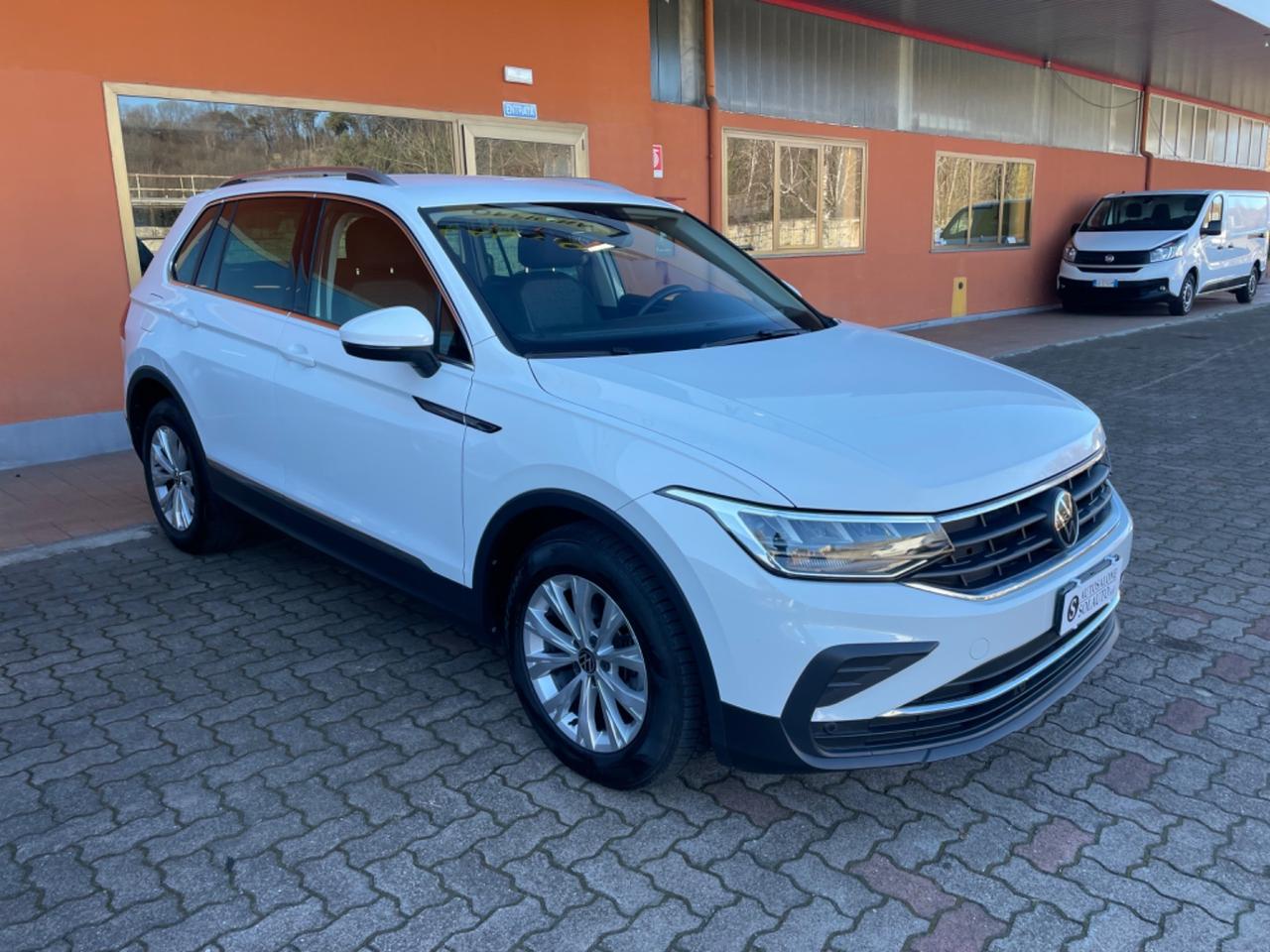 Volkswagen Tiguan 2.0 TDI 150 CV SCR DSG Life