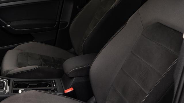 VOLKSWAGEN Golf 1.5 TGI DSG 5p. Executive UNIPRO NEOPATENTATI