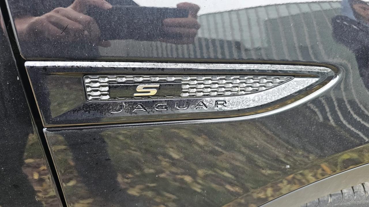 Jaguar E-Pace 2021 R-Dynamic