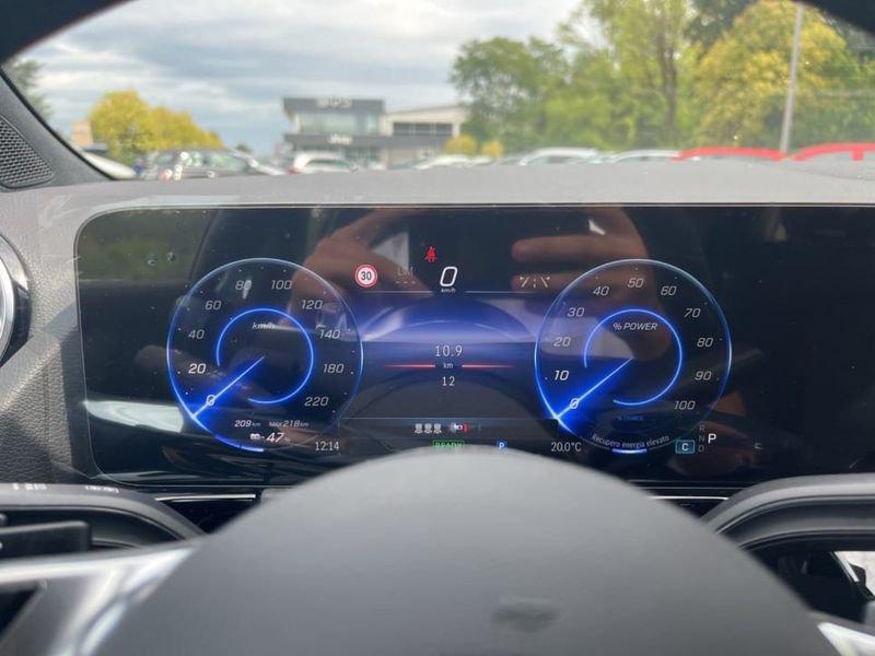 Mercedes-Benz EQA 300 4Matic Advanced Progressive