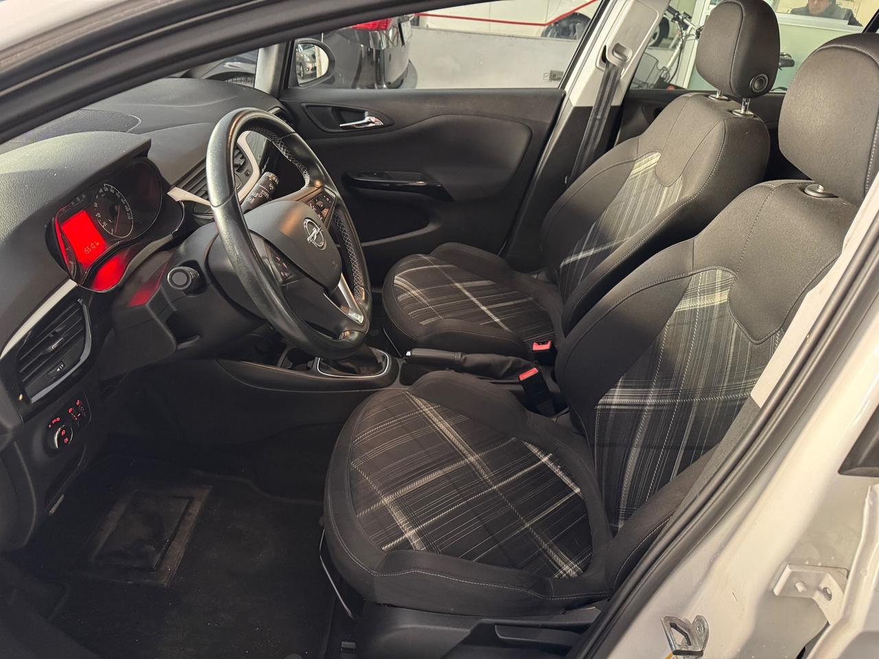 Opel Corsa 1.4 90CV GPL Tech 5 porte b-Color