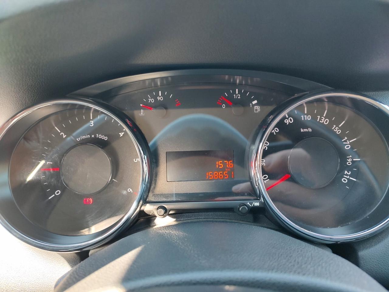 Peugeot 5008 1.6 HDi 115CV Business, 7 POSTI, GARANZIA L.12 MESI