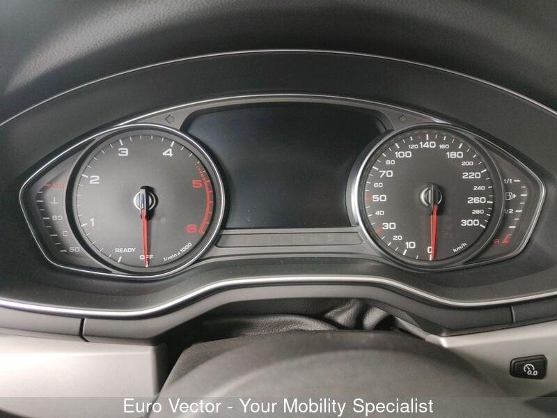 Audi A4 30 TDI/136 CV S tronic Business
