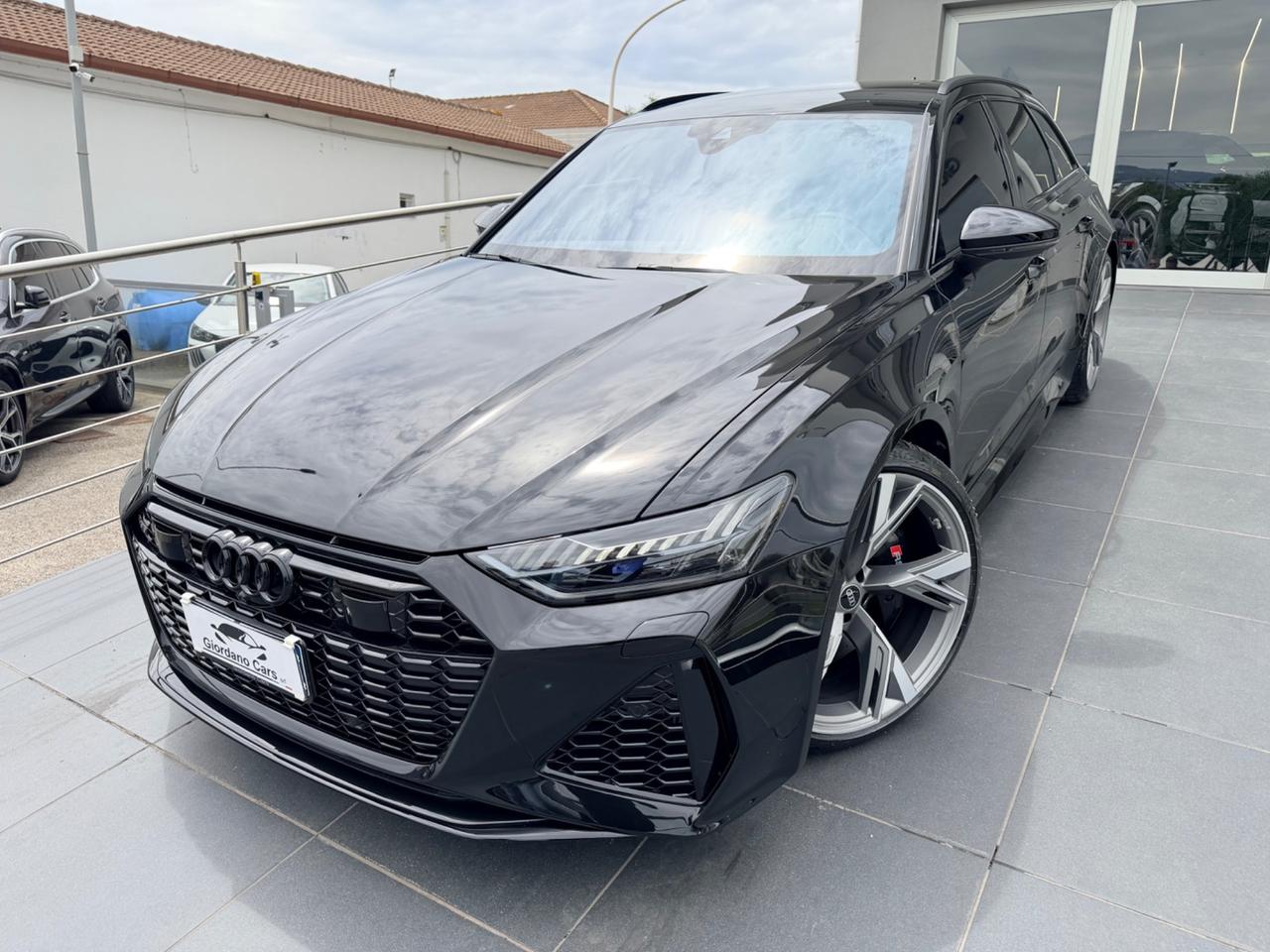 Audi RS6 RS 6 Avant 4.0 TFSI V8 quattro tiptronic Performance