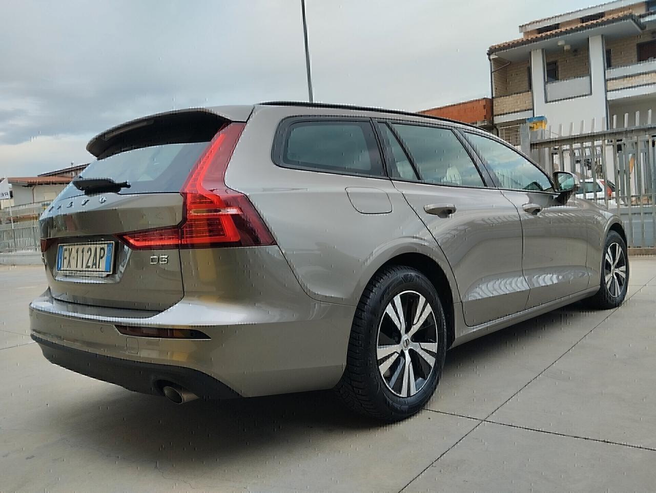 VOLVO V60 S.W. 2.0 TDI 150cv D3 Geartronic Business Plus
