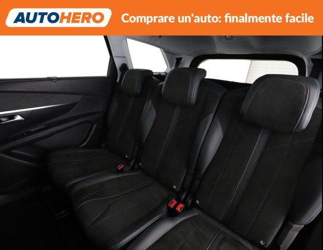 PEUGEOT 5008 BlueHDi 130 S&S EAT8 Crossway