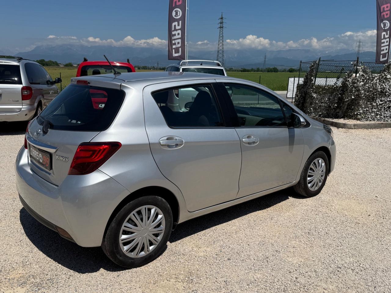 Toyota Yaris 1.0 5 porte Lounge AUTO IMPECCABILE