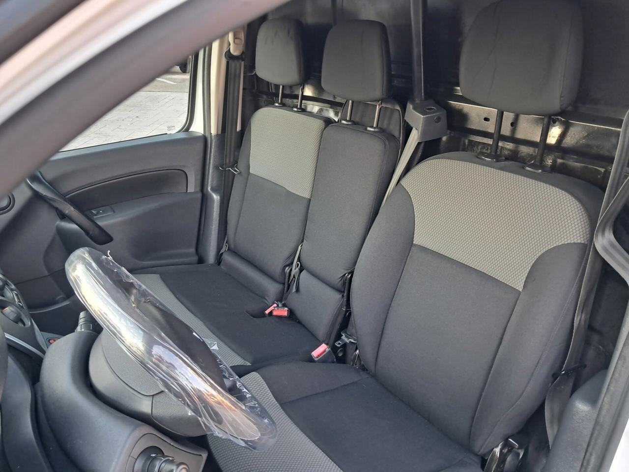 Renault Kangoo 1.5 dCi 90CV 5 porte Stop & Start Life