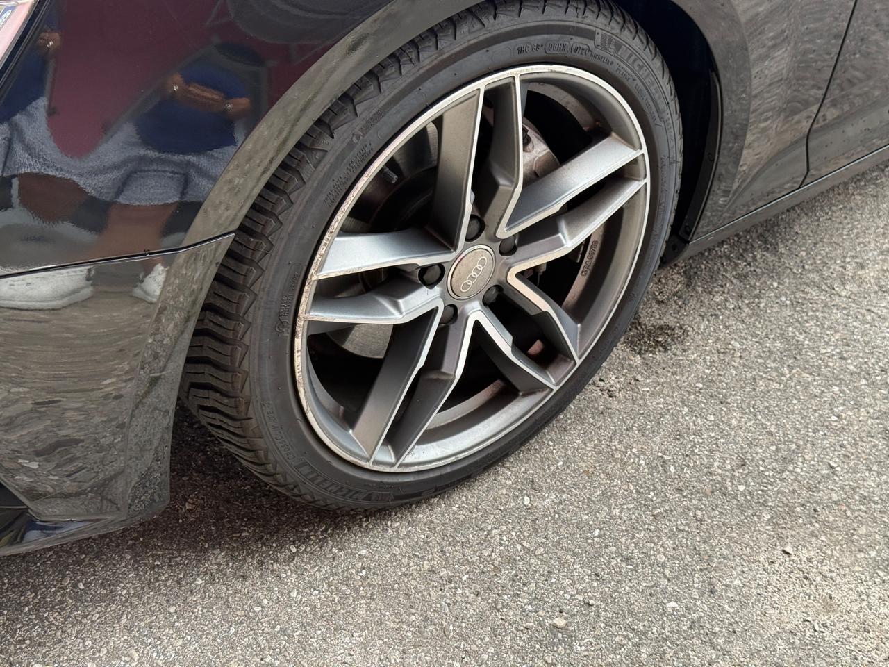 Audi A4 2.0 TDI 190 CV ultra Design