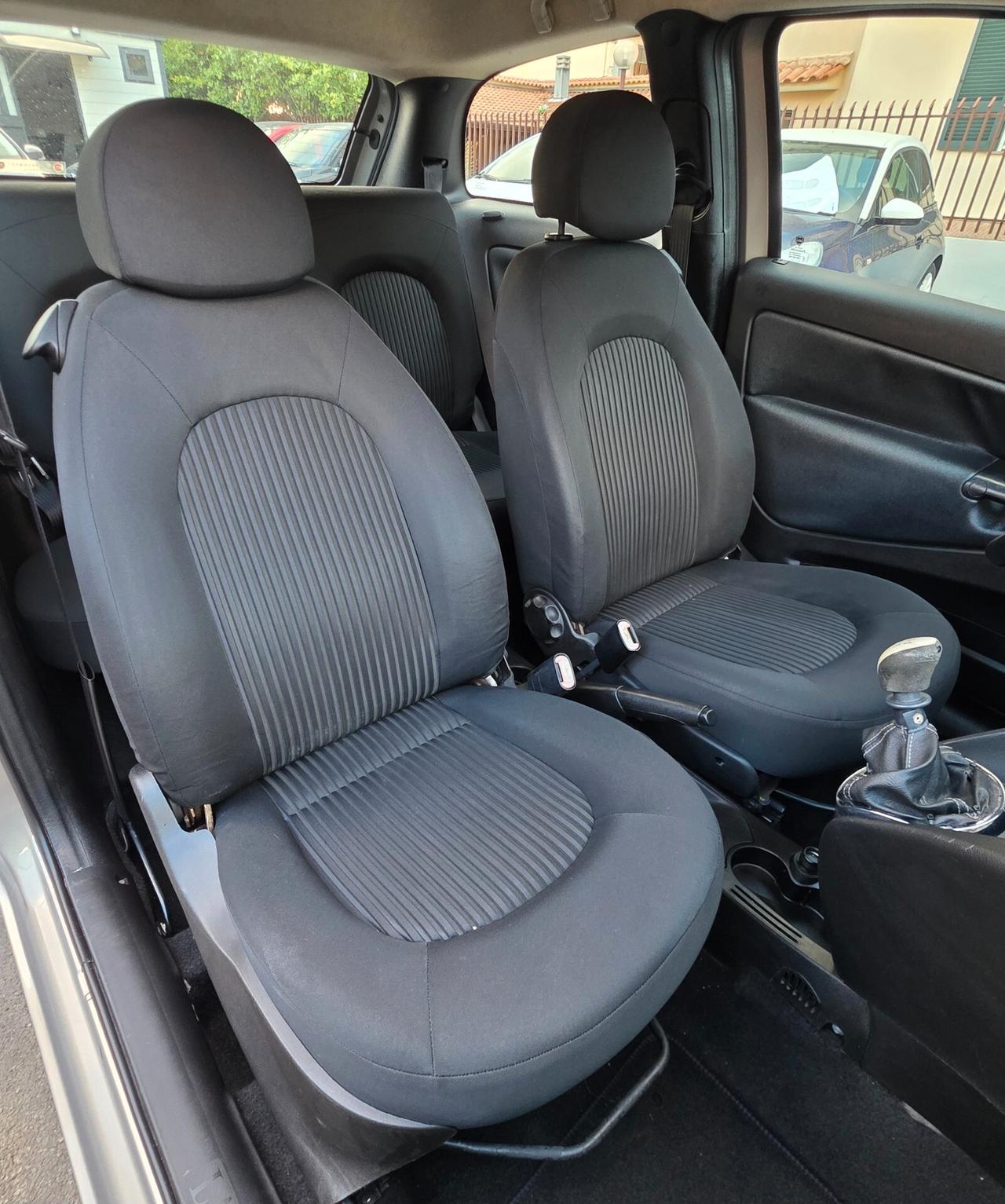 Lancia Ypsilon 1.2 Argento