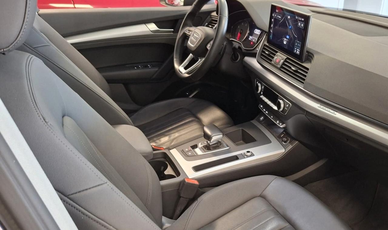Audi Q5 40 TDI 204 CV quattro S tronic pelle Fari full led