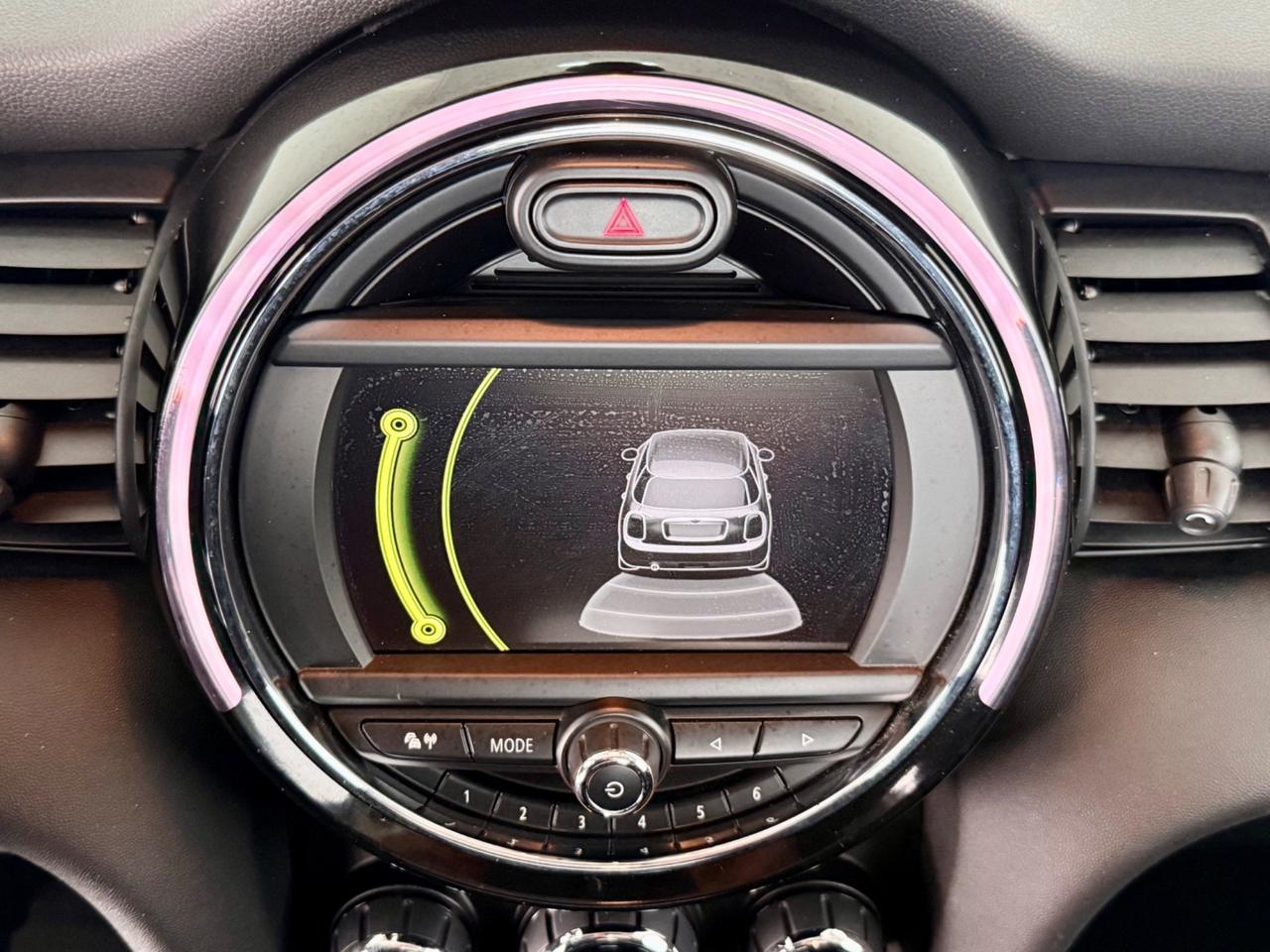 Mini 1.5 Cooper D 5 porte