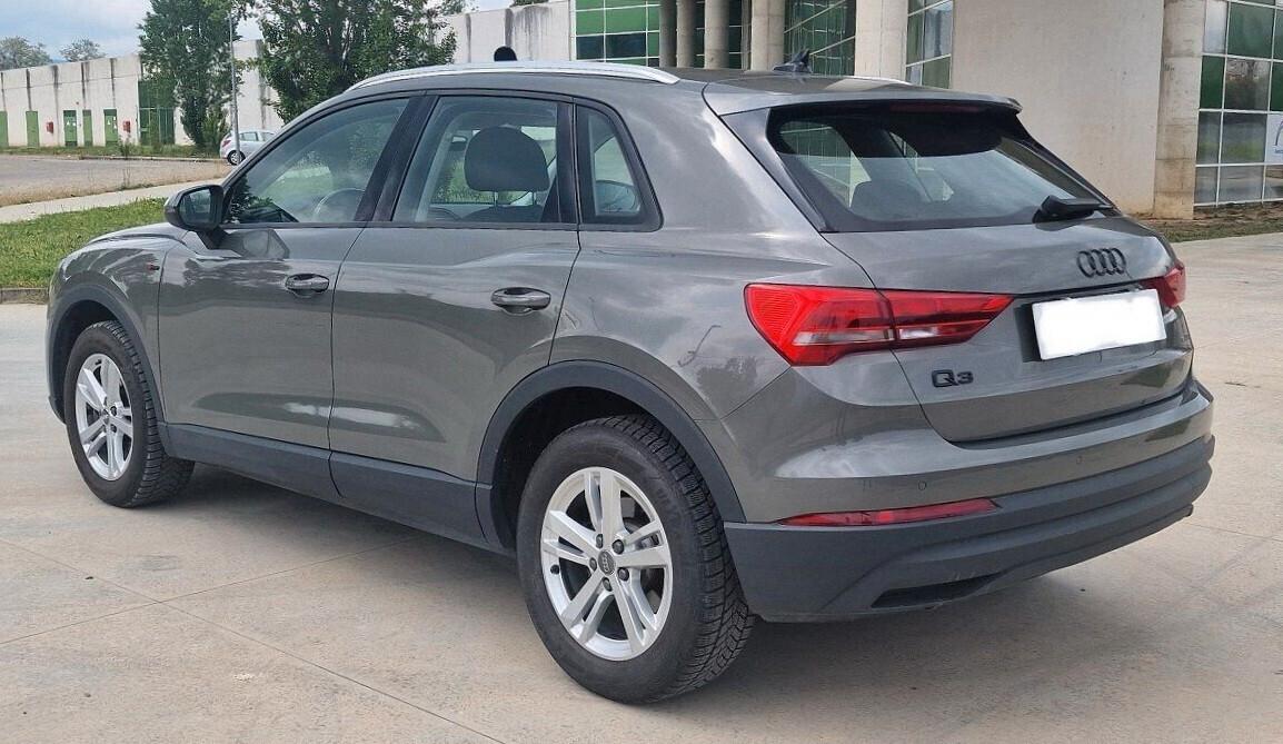 Audi Q3 40 TDI quattro S tronic S line edition