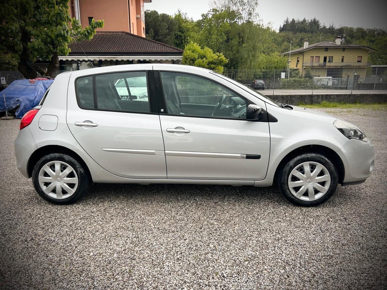 Renault Clio 1.2 5port-20th Anniv.-UNIPROPRIETARIO