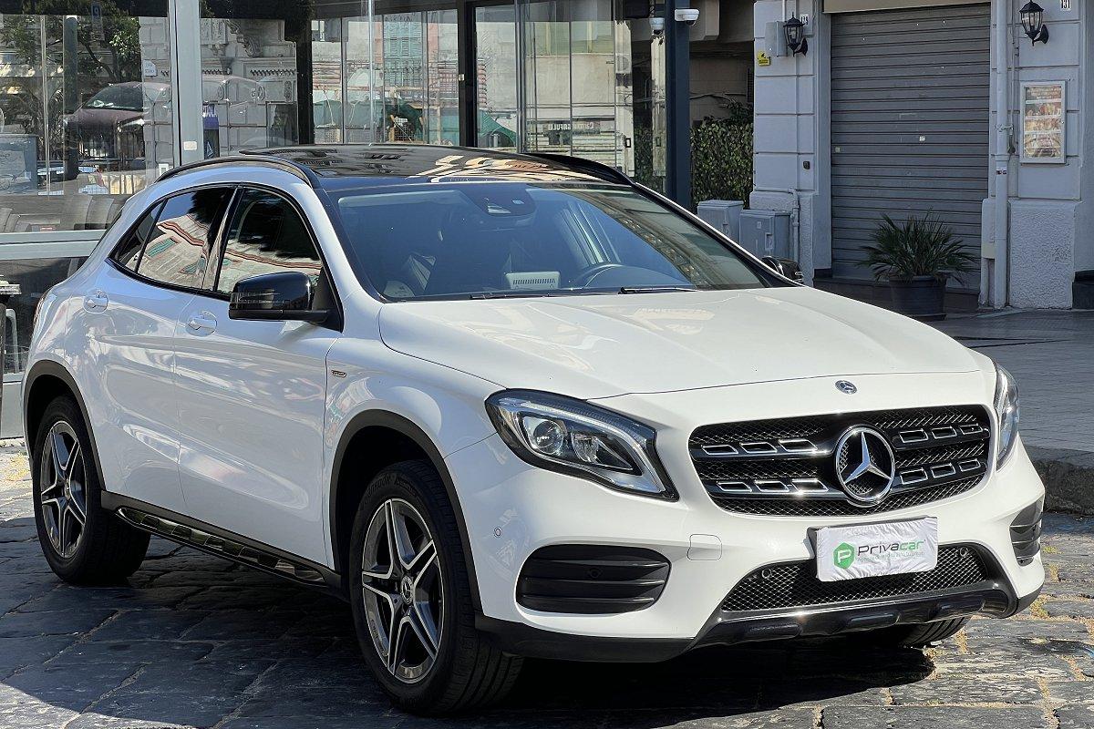 MERCEDES GLA 200 d Automatic Premium