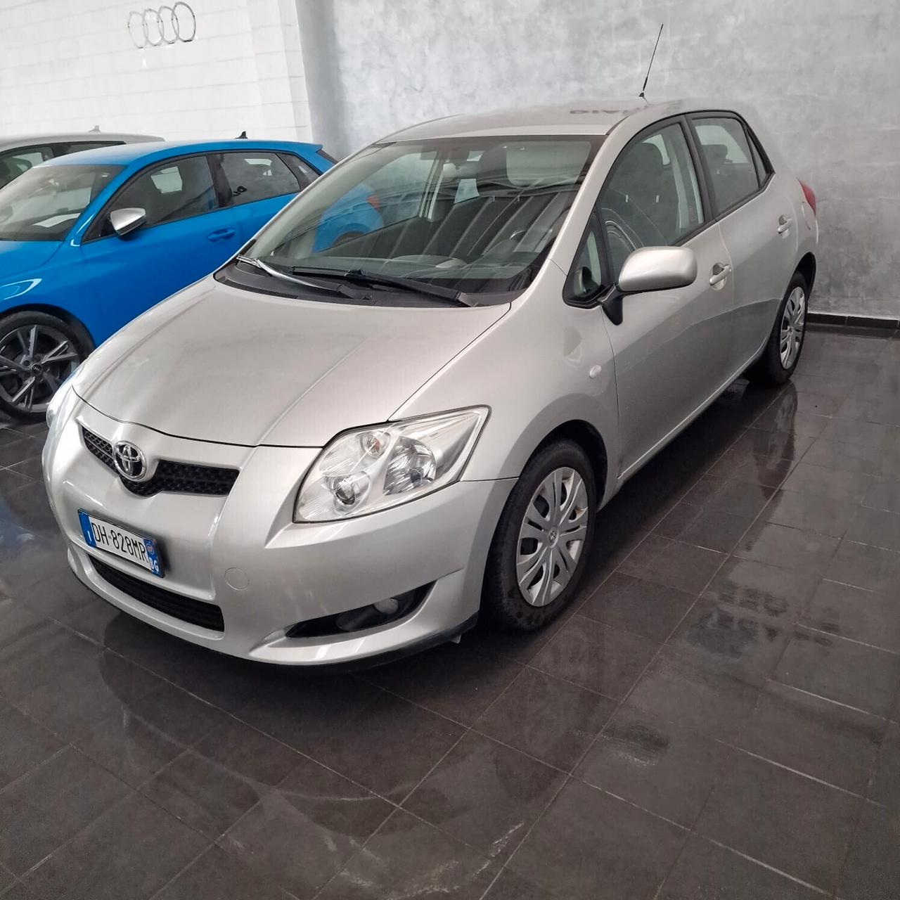 Toyota Auris 1.6 M-MT 5 porte Sol