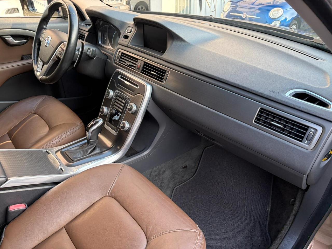 Volvo XC 70 D4 AWD Geartronic Business*EURO5B*FULL