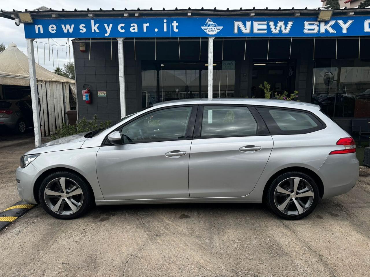 Peugeot 308 BlueHDi 120 S&S EAT6 SW Business