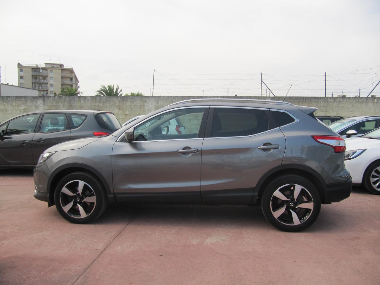 Nissan Qashqai 1.5 dCi N-Connecta - tetto panoramico