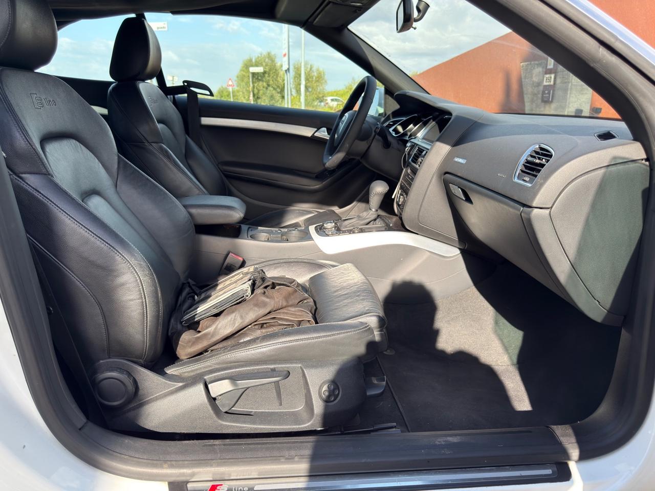 Audi A5 Cabrio 2.0 TFSI 211 CV quattro S tronic Business