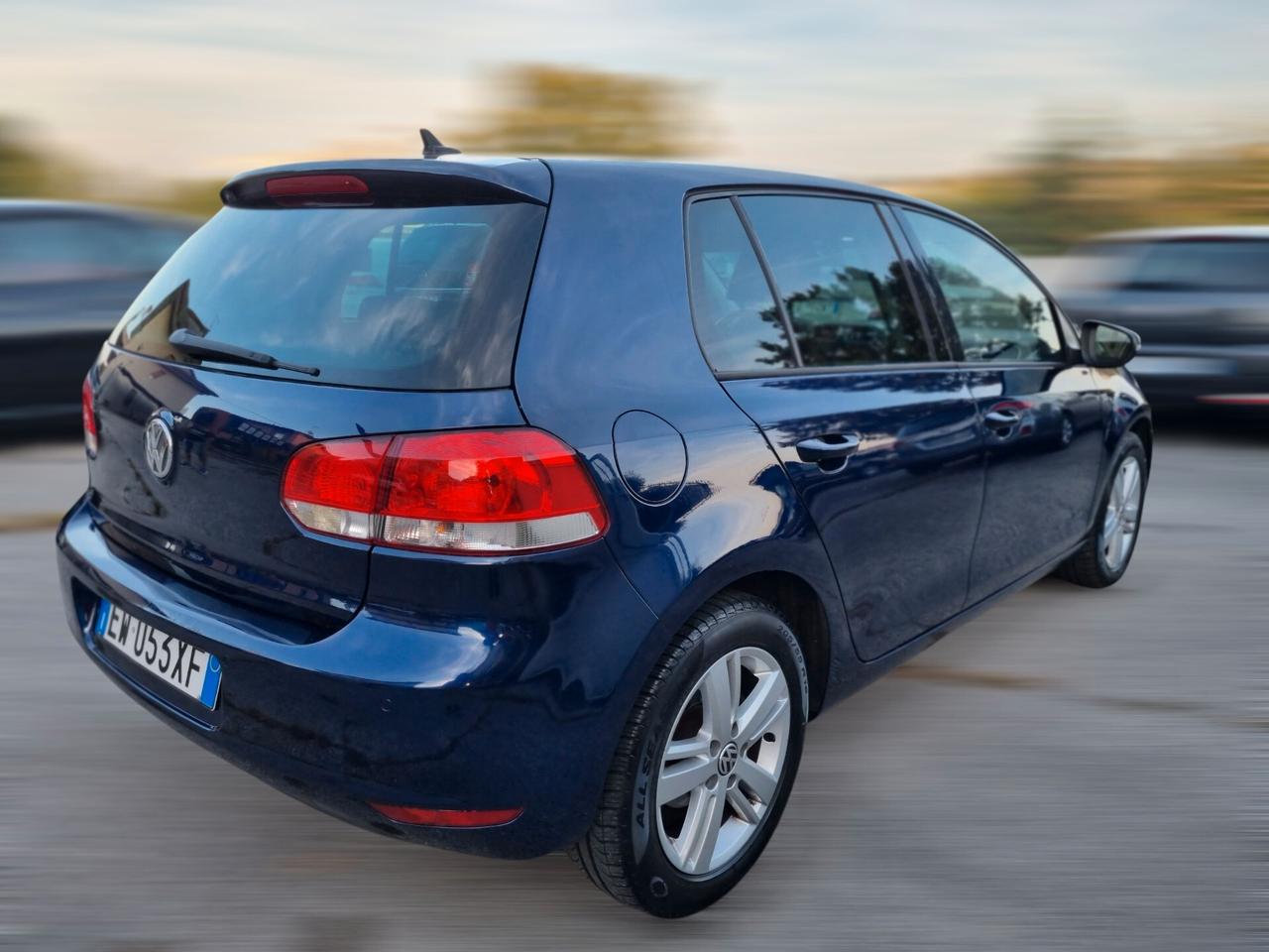Volkswagen Golf 1.6 TDI DPF 5p. Highline