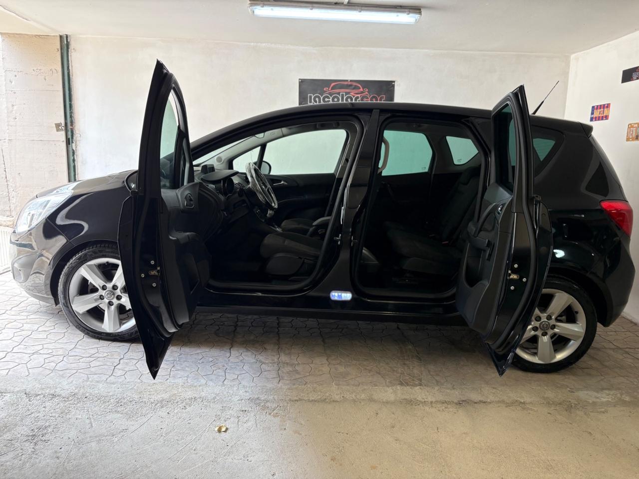 Opel Meriva 1.4 16V GPL-TECH Club