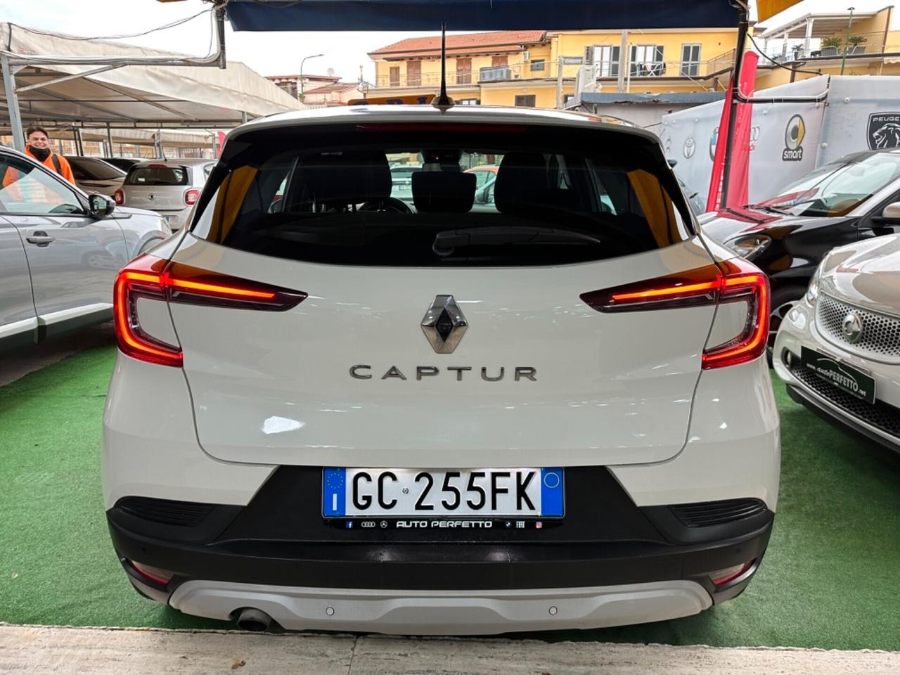Renault Captur TCe 12V 100 CV GPL Intens