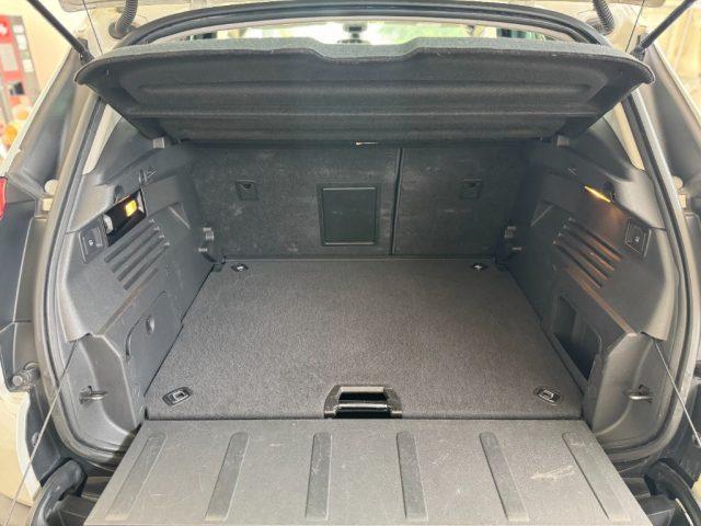 PEUGEOT 3008 2.0 HDi 163CV aut. Allure