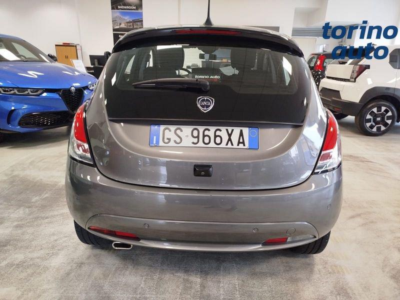 Lancia Ypsilon Ypsilon 1.0 FireFly 5 porte S&S Hybrid Platino