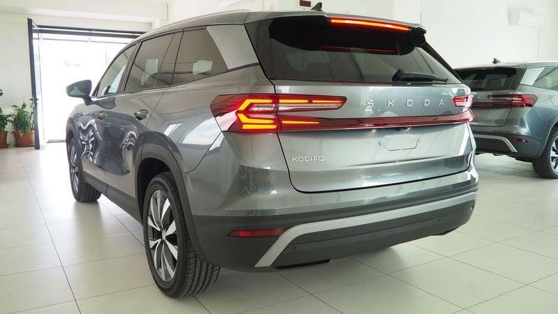 Skoda Kodiaq 1.5 m-HEV DSG 7 posti Style NUOVA DA IMMATRICOLARE