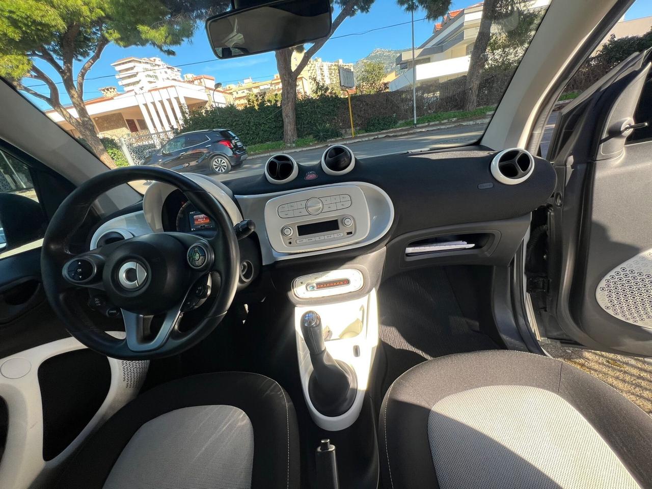 Smart ForTwo 1000 62 kW coupé passion