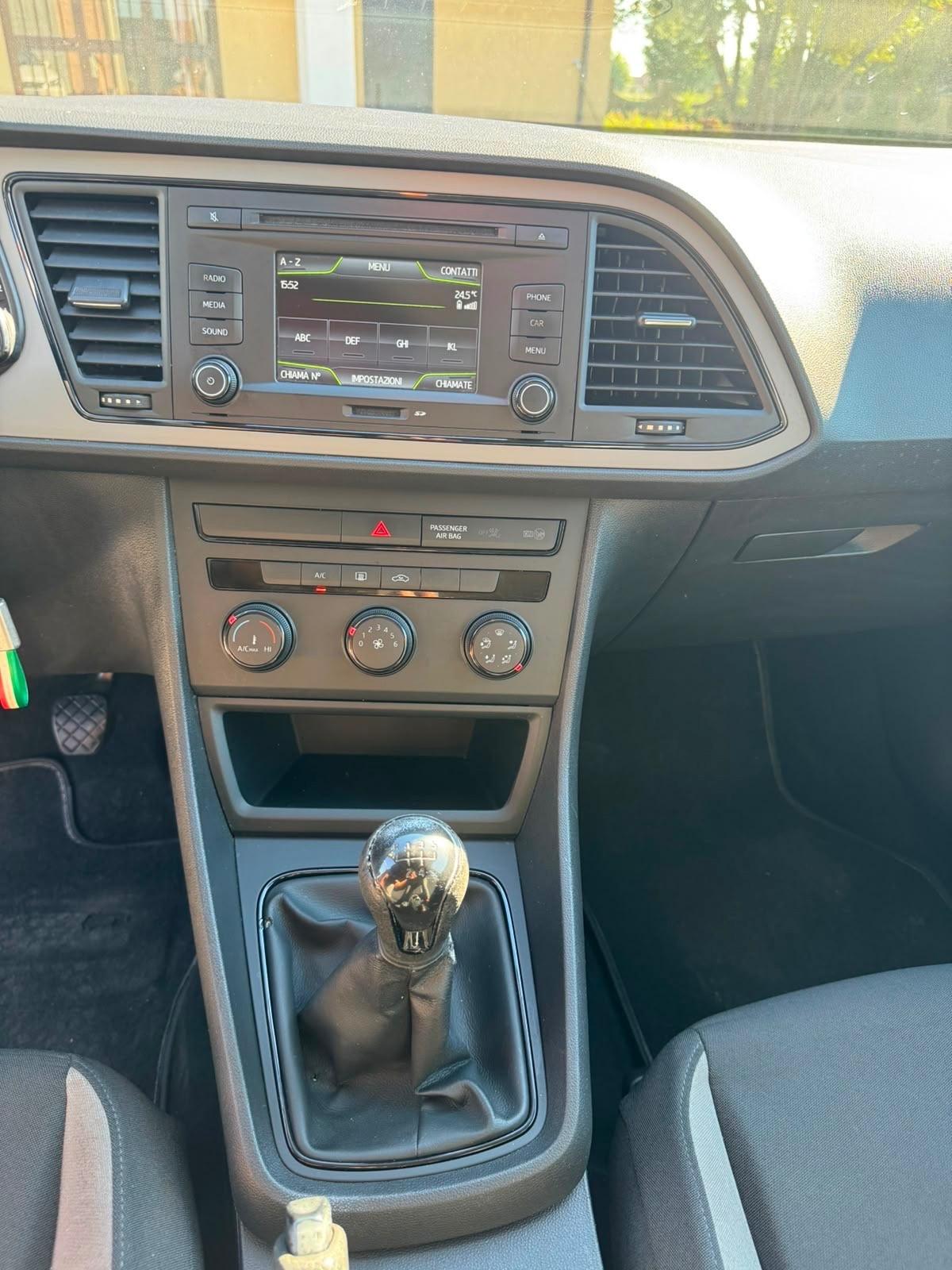 Seat Leon 1.6 TDI 90 CV 5p. Reference