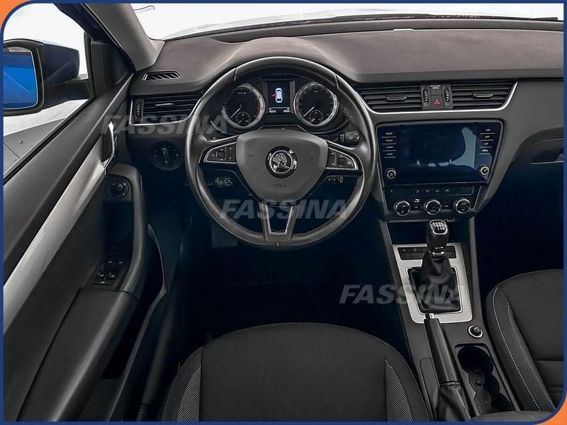 Skoda Octavia Octavia 1.0 TSI Wagon Executive 115cv