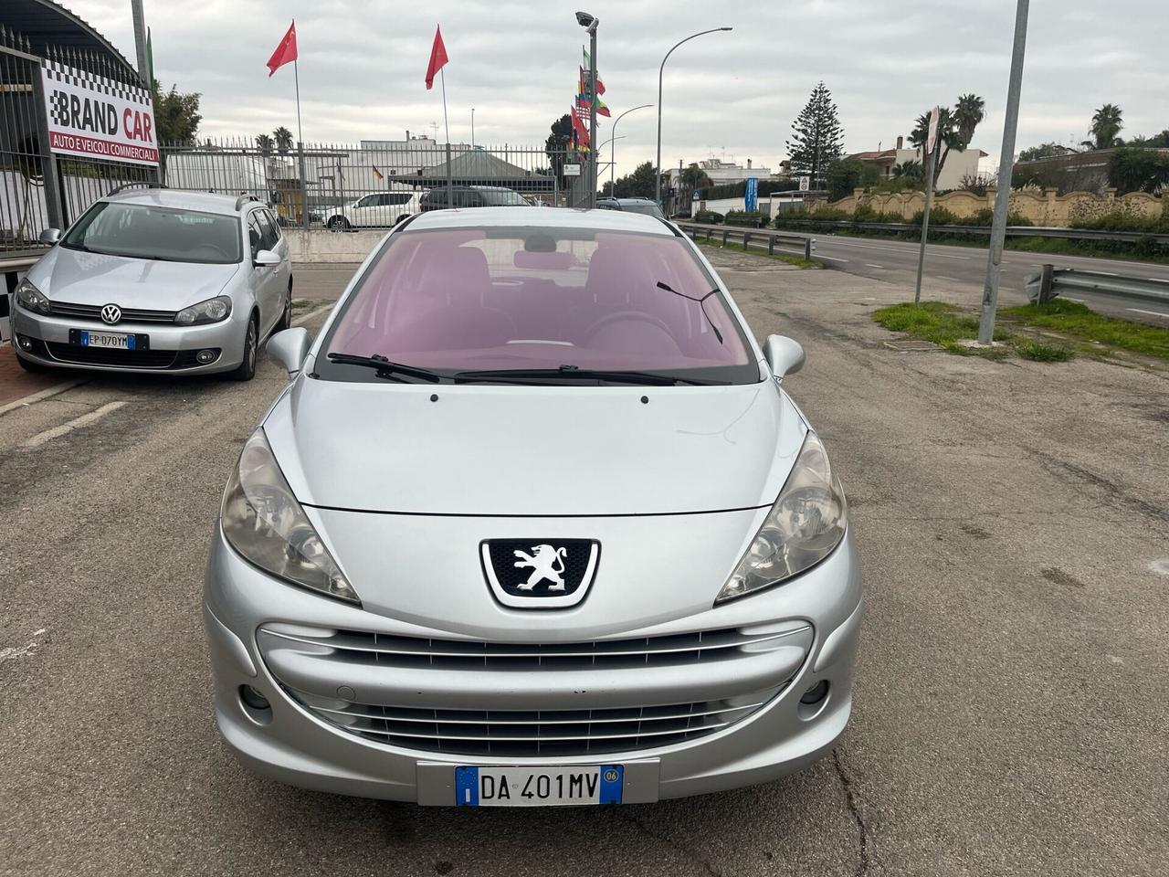 Peugeot 207 1.6 HDi 90CV 5p. XS