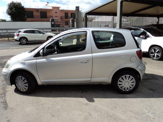 TOYOTA Yaris 1.0i 16V cat 3 porte Sol
