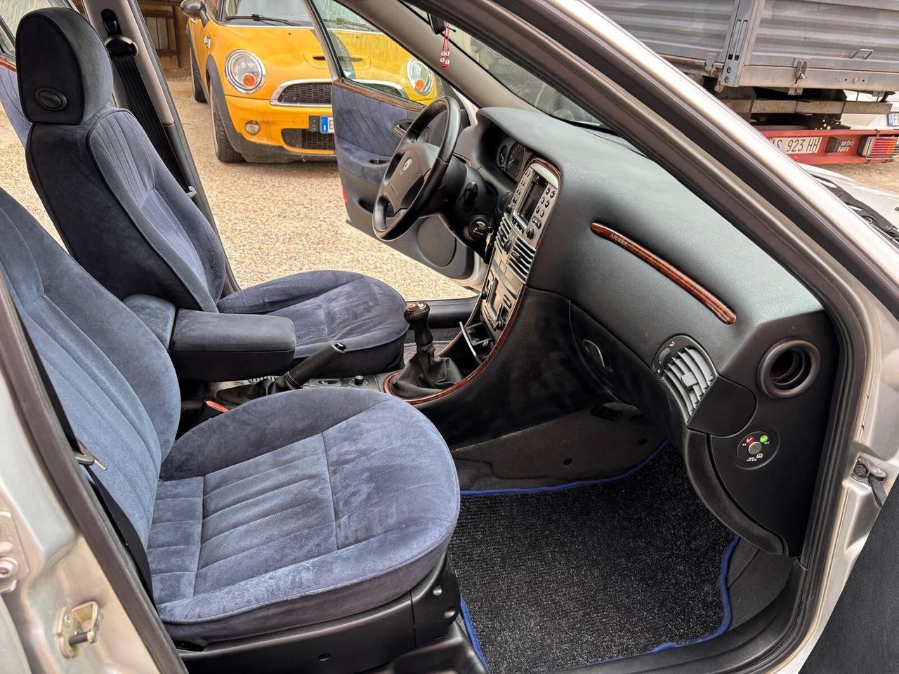 Lancia Lybra 1.8i 16V a METANO